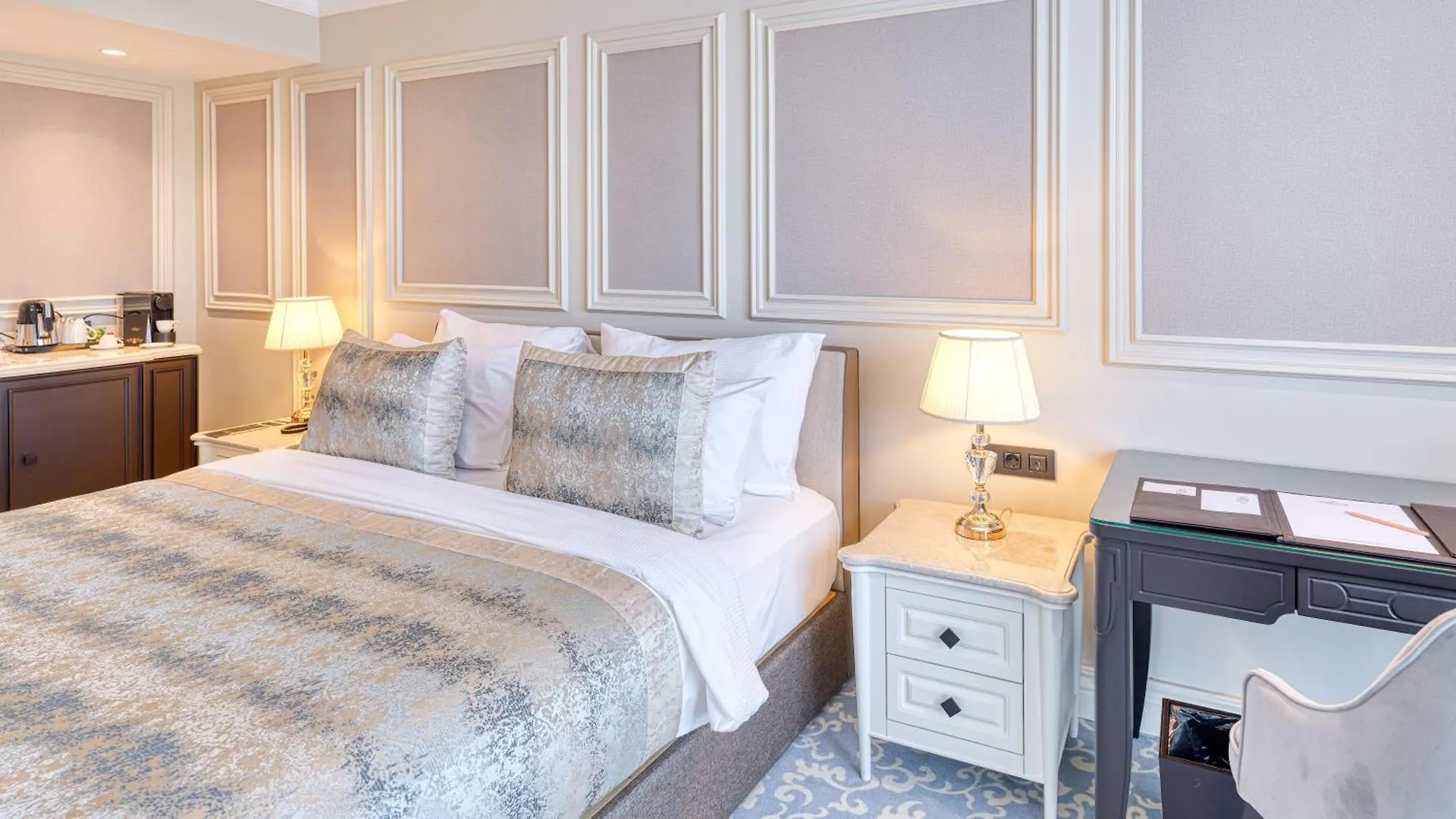 Dekalb Hotel Istanbul Turkey
