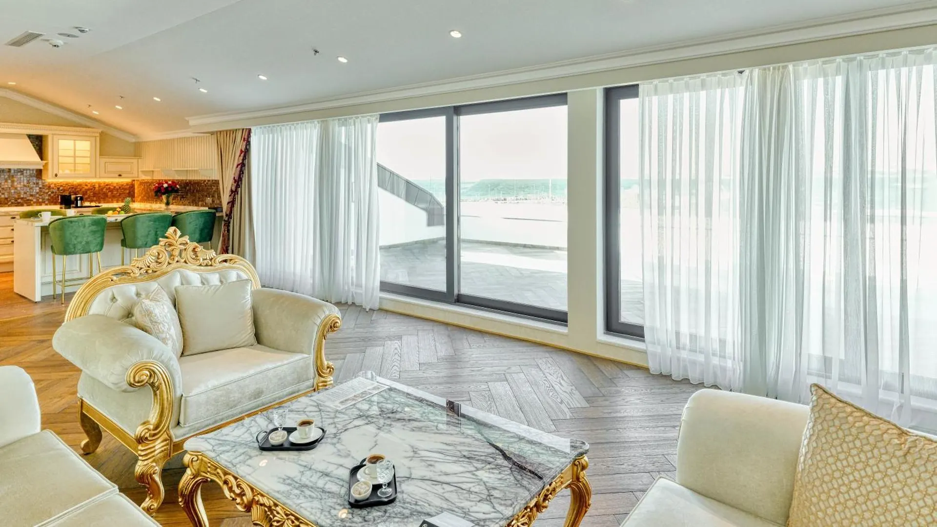 Dekalb Hotel Istanbul