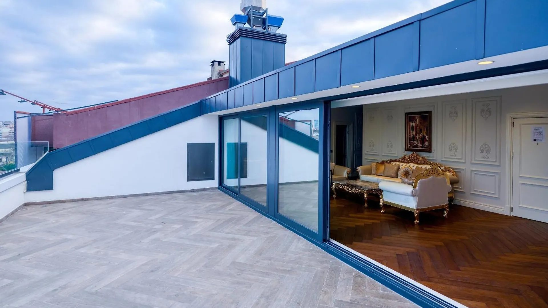 Dekalb Hotel Istanbul