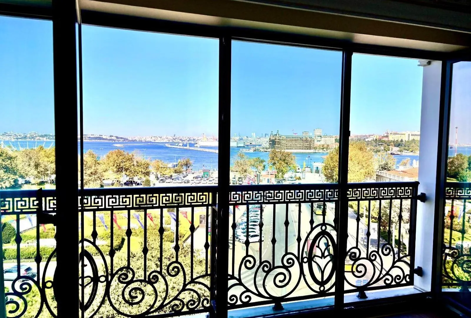 Dekalb Hotel Istanbul
