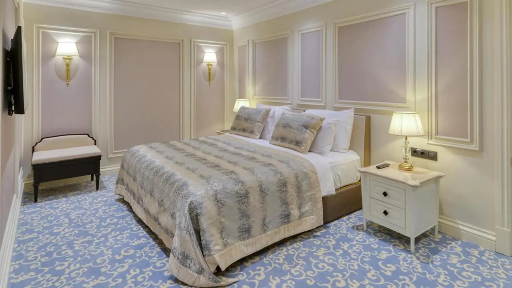 Dekalb Hotel Istanbul